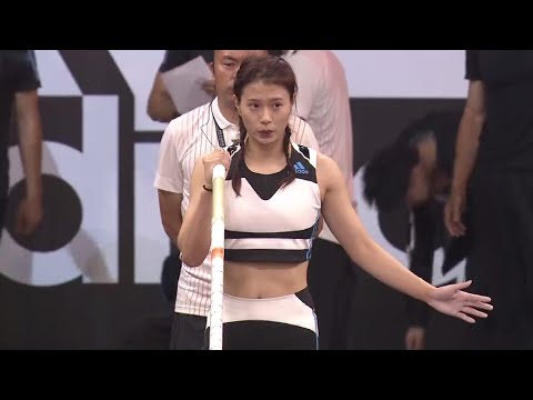 陈巧铃 4.51米, 女子撑竿跳高冠军｜中国田径街头巡回赛｜Chen Qiaoling 4.51m, Women's Pole Vault Champion｜CAST