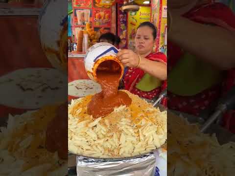 Aunty ji ने बनाया Tasty पास्ता ❤️#shorts #ytshorts #trending#streetfood#pasta#pastarecipe#shortsfeed