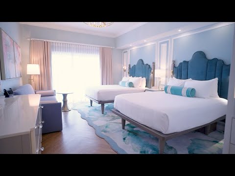 Disney's Grand Floridian Resort & Spa Two-Queen Room with Day Bed | Walt Disney World Resort