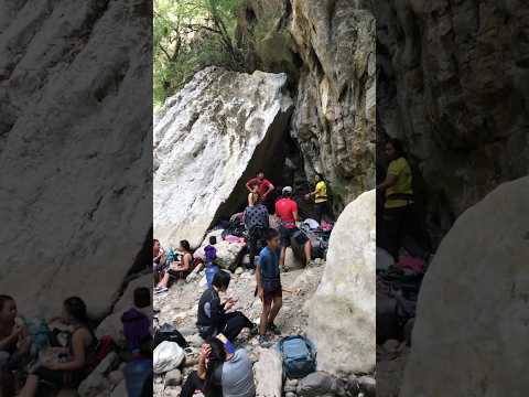 This place in the Philippines is a paradise for rock climbers 🇵🇭