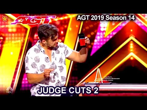 Dom Chambers  magician PURE COOL PHONE MAGIC | America's Got Talent 2019 Judge Cuts