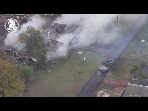 Bradley and Abrams in Action in Kursk -- Novoivanovka