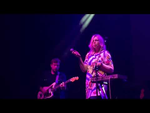 Jane Weaver live in Amsterdam "Slow Motion"