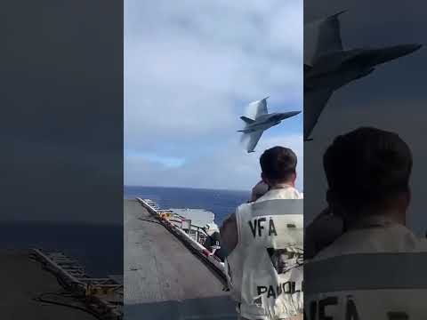 F-18 Super Hornet Sonic Boom Manuever #18superhornet #f18hornet