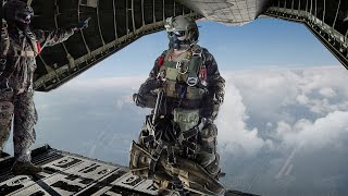 US Paratroopers Jump From Extreme Altitudes During Stealth Missions