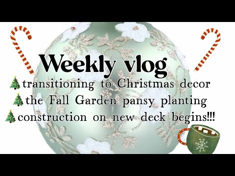 Decorating, gardening, new deck! #weeklyvlog #plantingpansies, #newdeck #christmasdecor