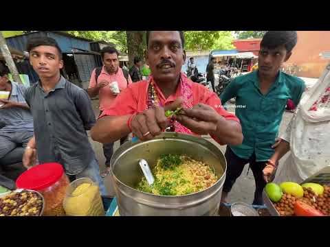 Bhola Uncle's Famous Bucket Muri in Berhampore | Street Food