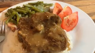 How to Make Smothered Pork Neck Bones