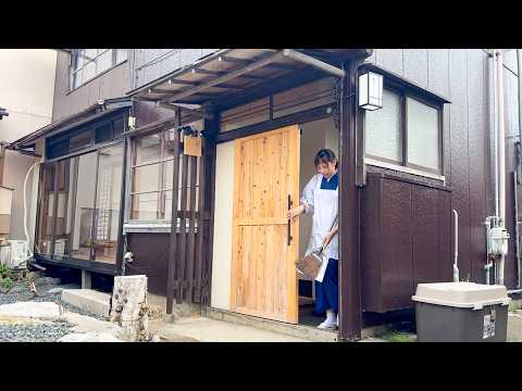 A restaurant where the proprietress personally catches the fish she serves