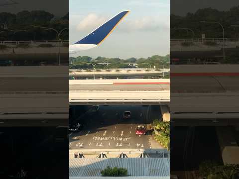 📍Changi Airport #singaporeairlines #changiairport #reels #shorts #viralvideo