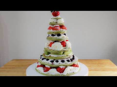 How to Make a Huge Christmas Tree Matcha Pancake