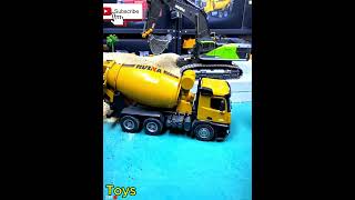 excavator RC toys  #excavator  #toys  #shorts  #crazythink7  #rcexcavator#competition #play