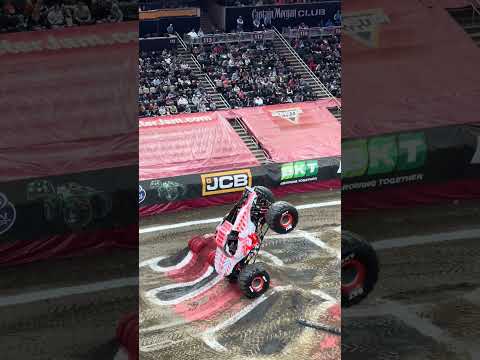 Monster Jam Freestyle 2025 ThunderRoarus | Nose Wheelie |