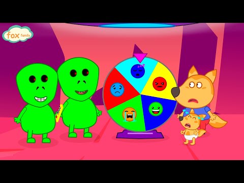 Baby Chris Pretend Play Kids Story about Aliens Green Friends with the Wheel of Fortune