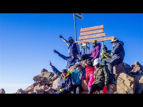 MT KENYA HIKING EXPEDITION - HIKERS AFRIQUE