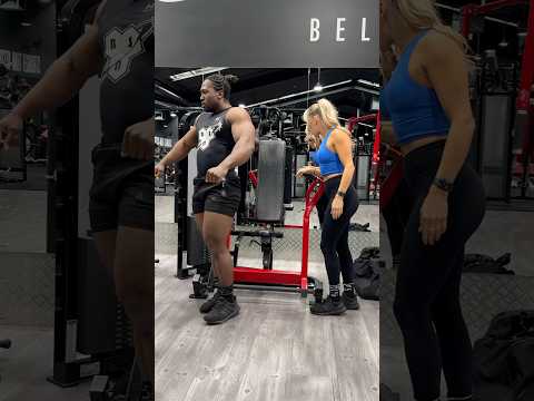 How to impress your gym crush #shorts #comedy #viral #impress