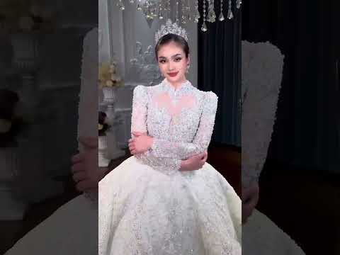 Amanda Novias wedding dress bling bling Aline