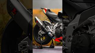 Aprilia RSV4❤🔥Beautiful machine🥰#trending #apriliarsv4 #music #leofirstsingle #leothalapathy