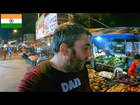 Only Foreigner In This Beautiful Local Neighborhood - Mumbai - India 🇮🇳