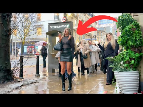 How Scare Prank Of bushman In England Got Everyone Screaming