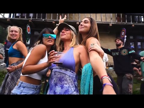 Rave party kasol ( pulga)