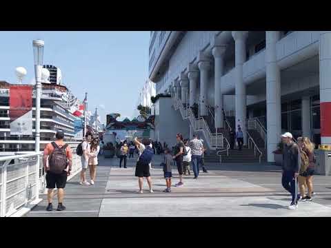 Canada Place加拿大广场/Cruise Ship Terminal-Vancouver Harbour温哥华游轮码头港湾  Greater Vancouver Tours大温哥华漫游(2)