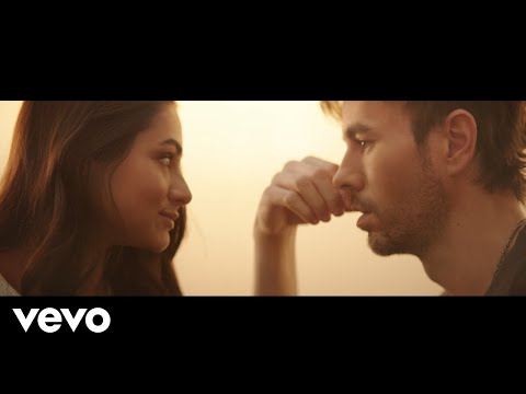 Enrique Iglesias - PENDEJO (Official Video)