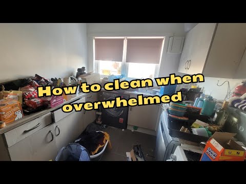 Helping out a family who are super overwhelmed, decluttering and organisation!