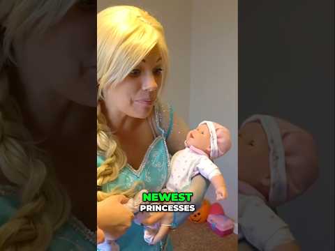 Elsa SAVES Princess Babies - Twins Are Helpful!