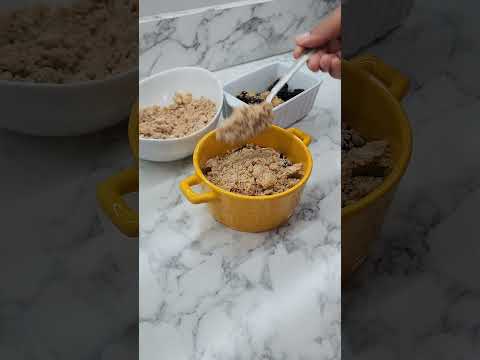 HOW TO MAKE THE BEST BLACKBERRY CRISP | EASY SUMMER RECIPES YOU HAVE TO TRY