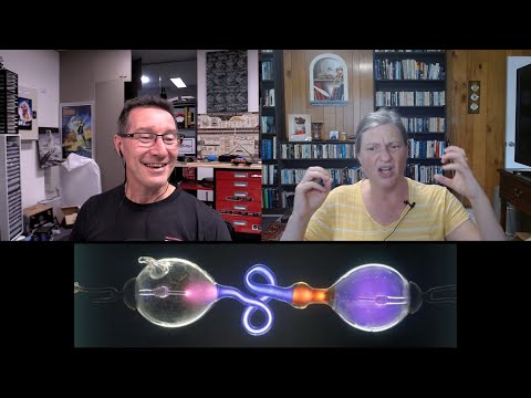 EEVblog 1577 - History of Television & Cathode Ray Tubes with Kathy Loves Physics