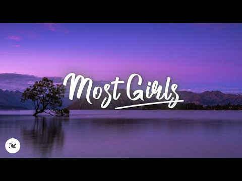 Hailee Steinfeld - Most Girls (Lyrics)