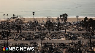 WATCH: Officials hold briefing on Palisades Fire | NBC News