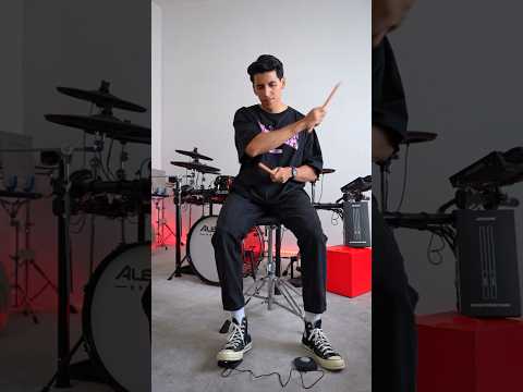 “Thinkin Out Loud - Ed Sheeran” on AIR DRUMS! 🤯🥁 #drums #drummer #drumcover