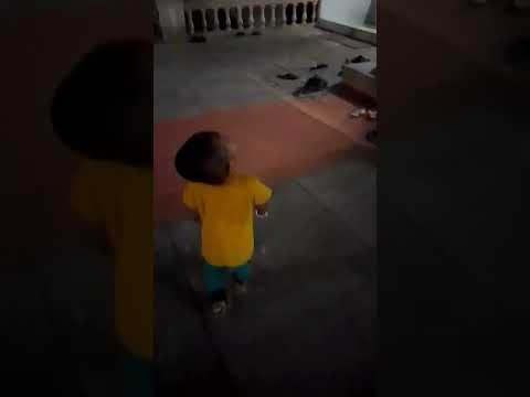 #babymakingmusic #cutebaby #kidmusician #bollywoodsongs #beautifulfolksong #hindisongs #funny