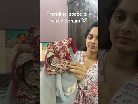 Saree shopping 🛍️ #janvika #shorts #minivlog #saree#sareelove #sareeshopping #goneviralshorts