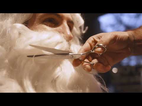 ‘Twas the night before Christmas (in the barbershop)