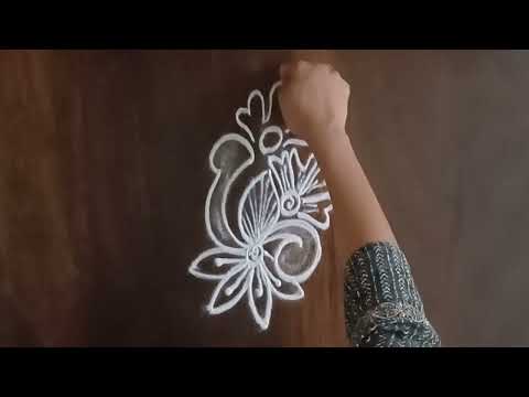 Very easy flower rangoli/Freehand rangoli/दररोज साठी सोपी रांगोळी/ easy flower rangoli #dailyrangoli