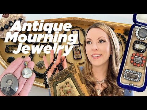 Recent finds & Antique Mourning Jewelry collection display ♥️