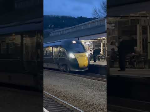 802103 arriving into Bath Spa working London to Bristol