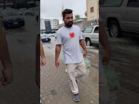 Walking in Jeddah floods #ksa #rain #rainfall #raining #rainsounds #saudiarabia #saude #thunder