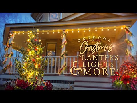 Outdoor Christmas Decorating - Christmas Planters, Window Boxes, Lights, & More! - Christmas Porch