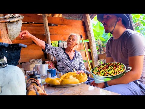 DOMINICAN COUNTRYSIDE COFFEE | this is how coffee is brewed in RD