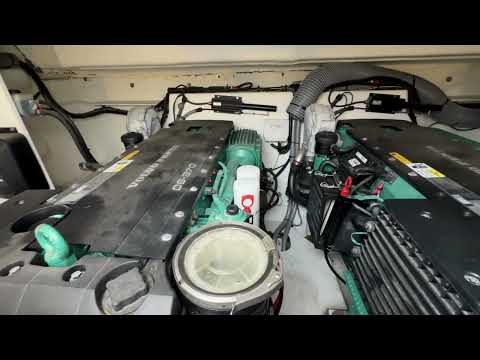 Leader 40 power boat for sale -  engine video