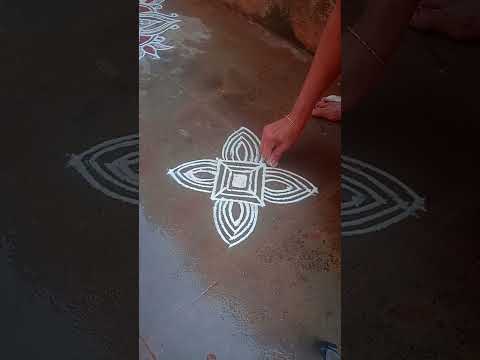 #shortsvideo#rangoli#margalikolam#appartementkolam#dailyrangoli#easymuggulu#lakshmi's kolam