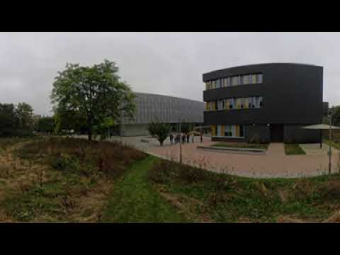 ARU Enviromental Students demo of insta360 x4 usage.