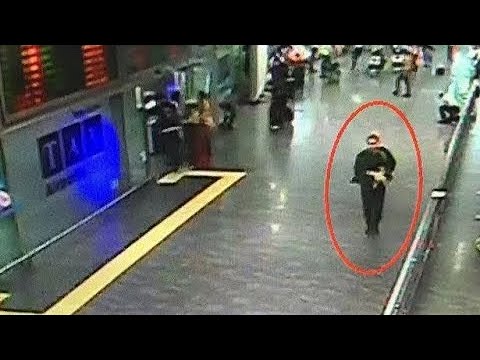 1 Hour Of The Most Disturbing Things Captured In Airports