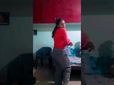 dance on binterekyajeena #binterekyahaijeenachannel #dancevideo #dancesteps #easydancetutorial easyd