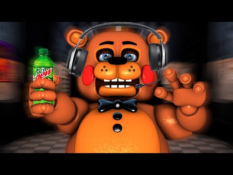 GAMER FREDDY IS HUNTING ME