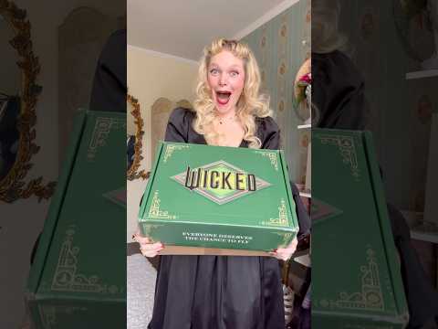 A WICKED PR unboxing🫧(gifted)Unboxing Wicked Movie PR from Insight editions & OPI #wickedthemusical